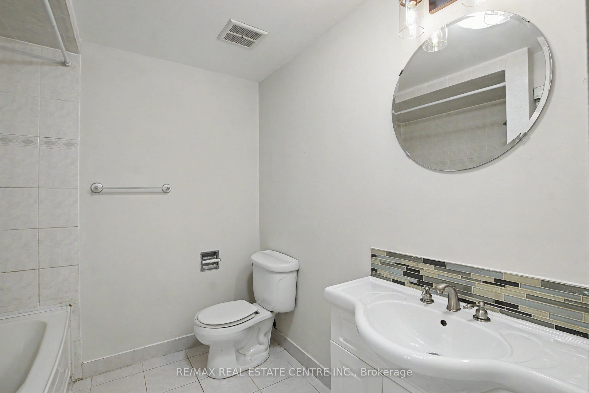 Photo 26 of Unit 46, 46 Ashton Crescent, Brampton, Central Park — HOMEH