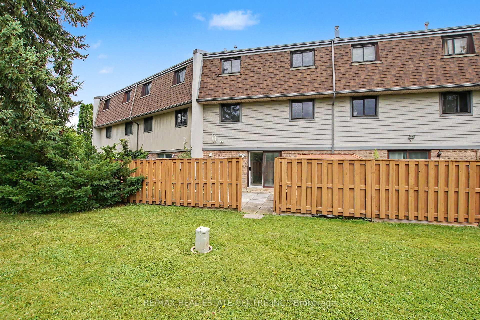 Photo 31 of Unit 46, 46 Ashton Crescent, Brampton, Central Park — HOMEH