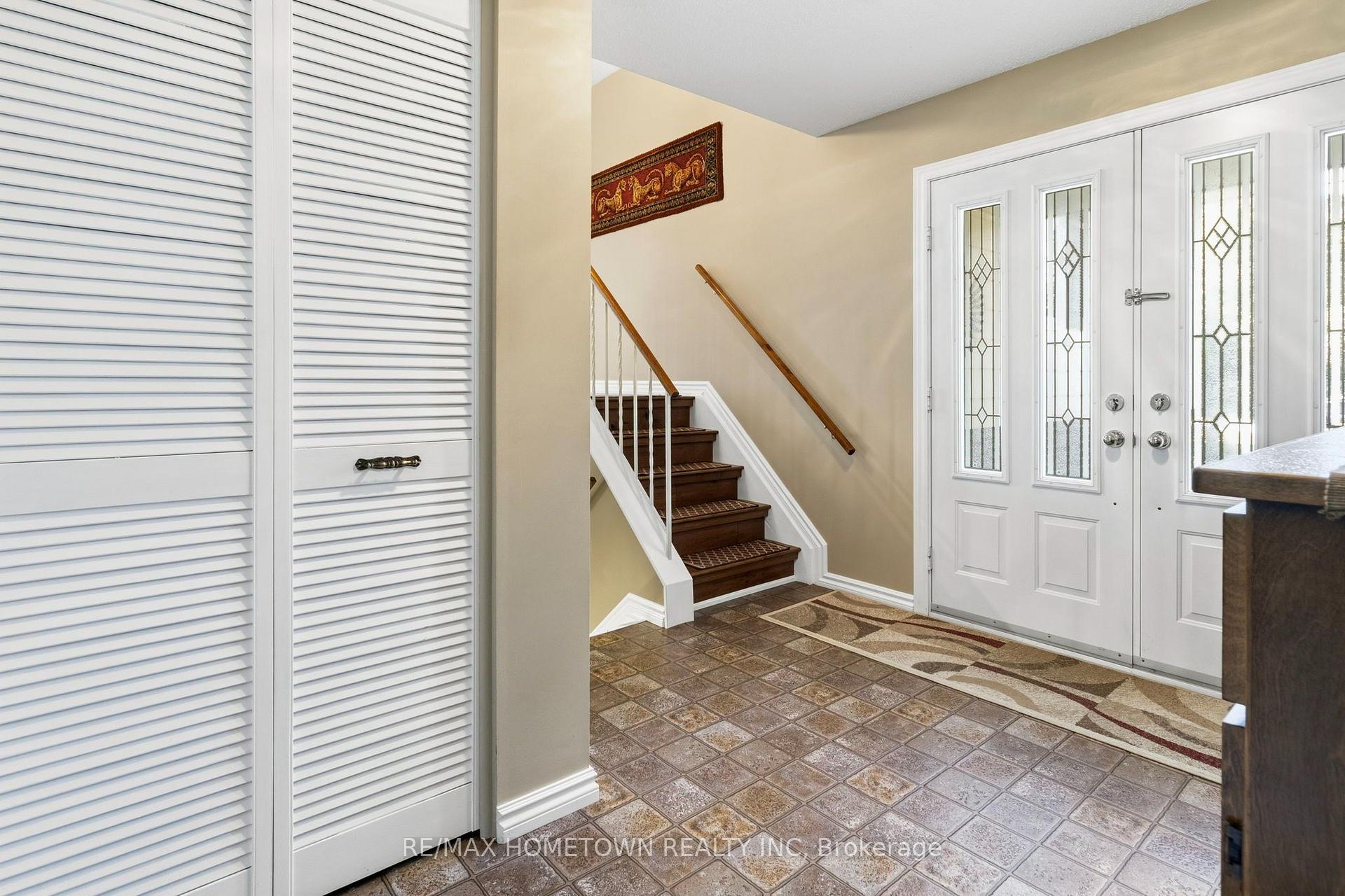 Photo 8 of 1 Meikle Drive, Augusta, Augusta Twp — HOMEH