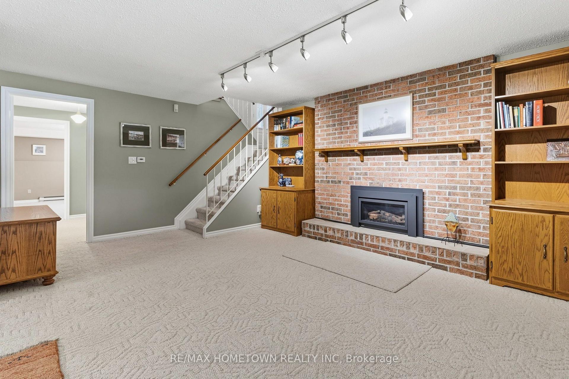 Photo 25 of 1 Meikle Drive, Augusta, Augusta Twp — HOMEH