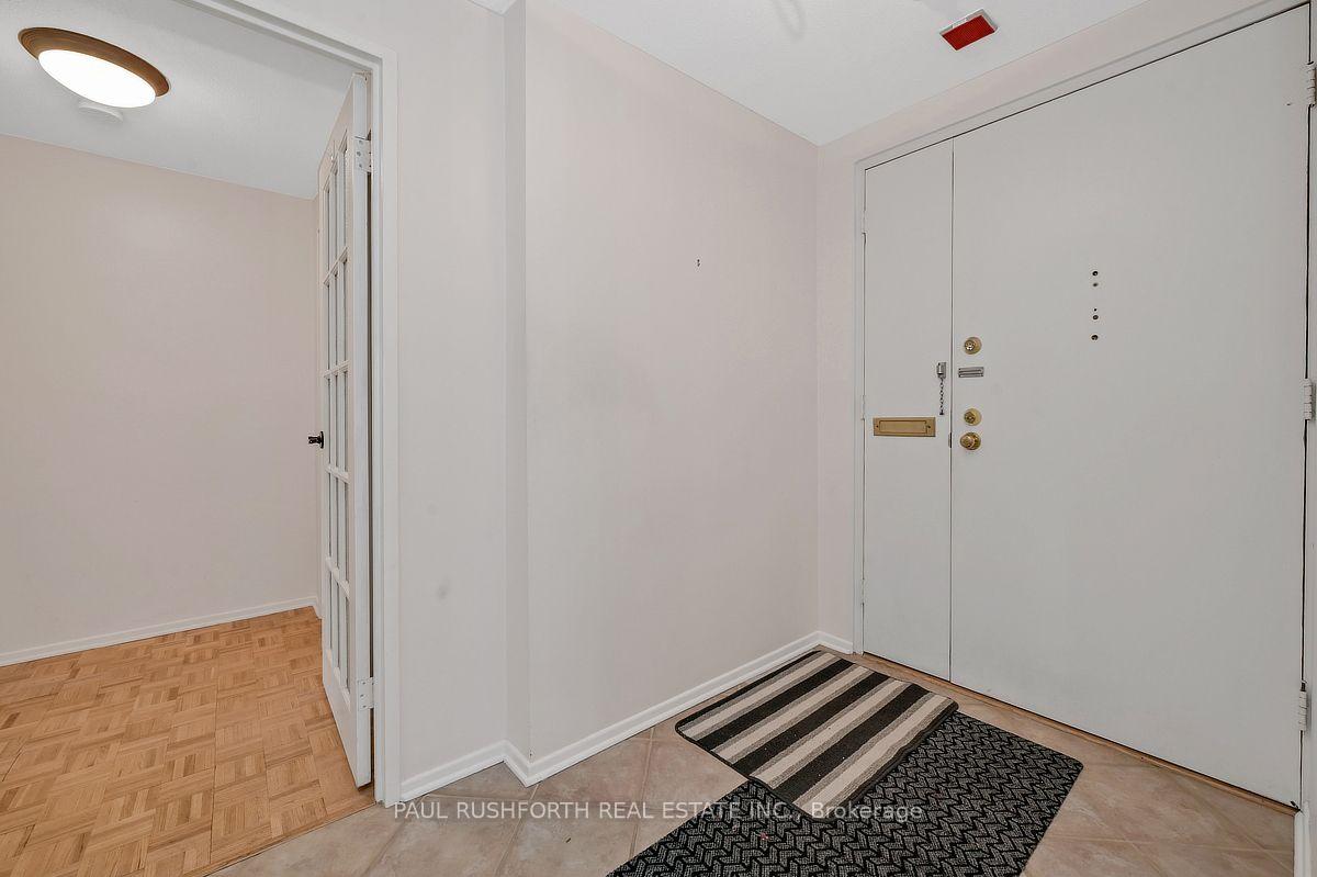 Photo 4 of Unit 201, 1356 Meadowlands Drive E, Ottawa, Borden Farm/Stewart Farm/Carleton Heights/Parkwood Hills — HOMEH