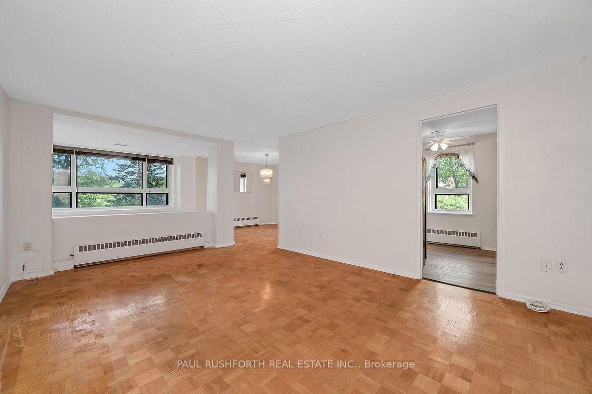 Photo 6 of Unit 201, 1356 Meadowlands Drive E, Ottawa, Borden Farm/Stewart Farm/Carleton Heights/Parkwood Hills — HOMEH
