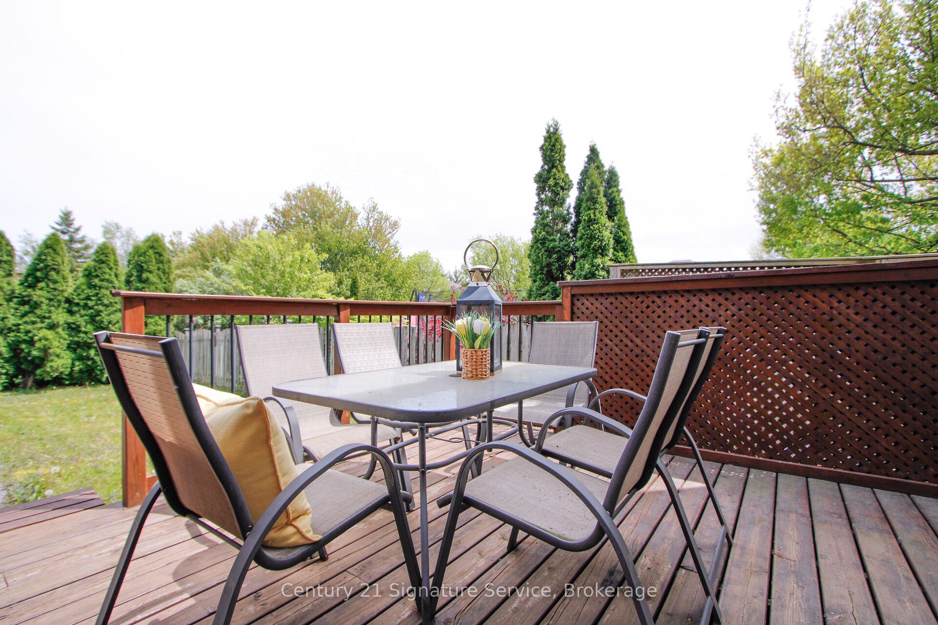Photo 25 of 2395 Stefi Trail E, Oakville, River Oaks — HOMEH