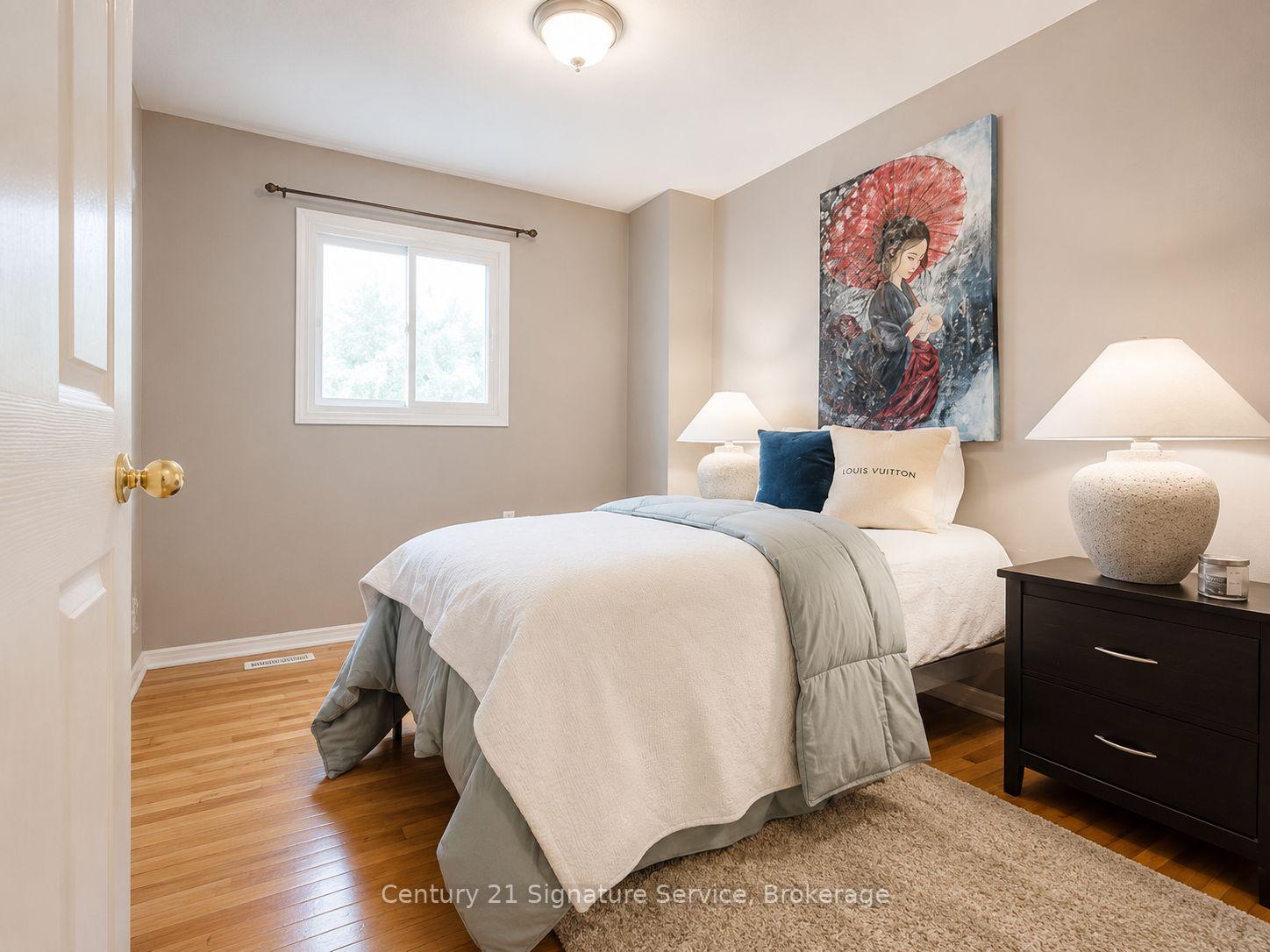 Photo 22 of 2395 Stefi Trail E, Oakville, River Oaks — HOMEH