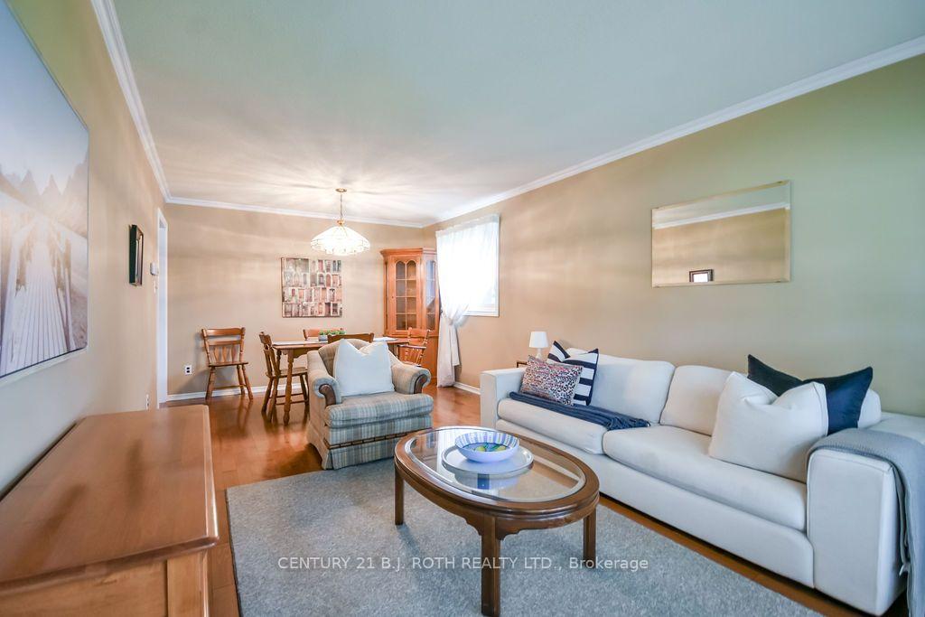 Photo 11 of 1037 Glen Eagles Crescent, Midland — HOMEH