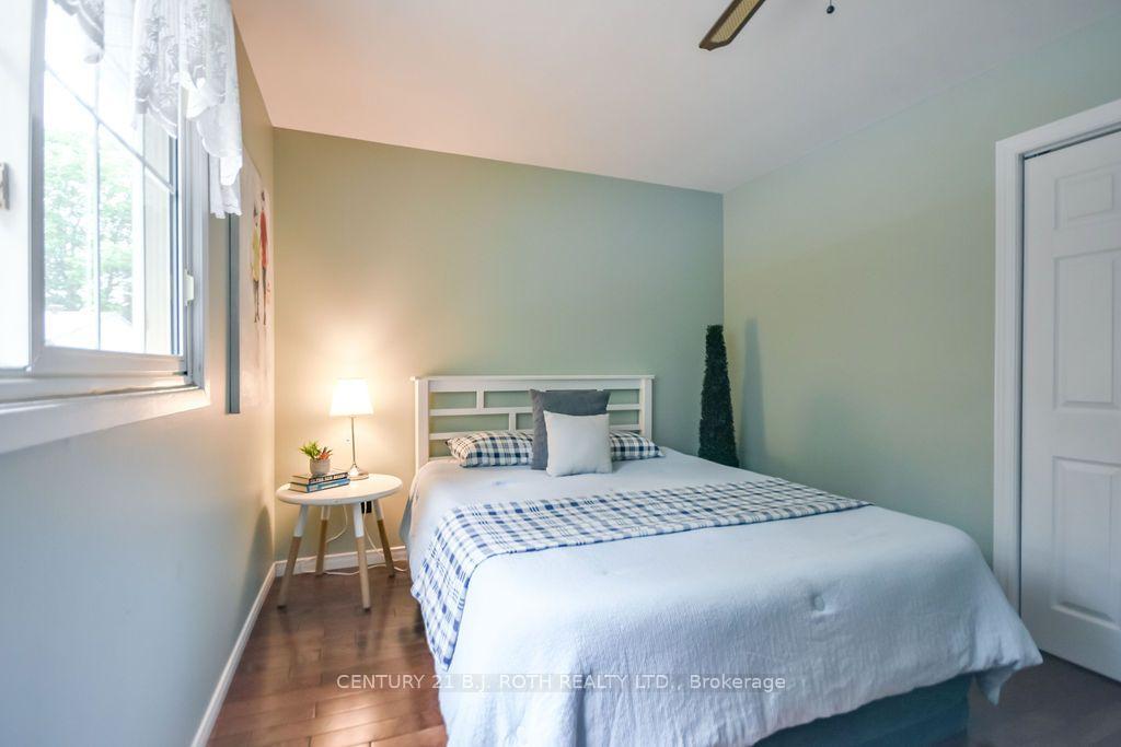 Photo 23 of 1037 Glen Eagles Crescent, Midland — HOMEH