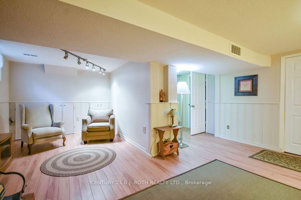 Photo 27 of 1037 Glen Eagles Crescent, Midland — HOMEH
