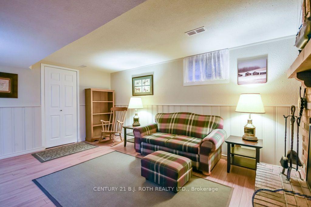 Photo 31 of 1037 Glen Eagles Crescent, Midland — HOMEH