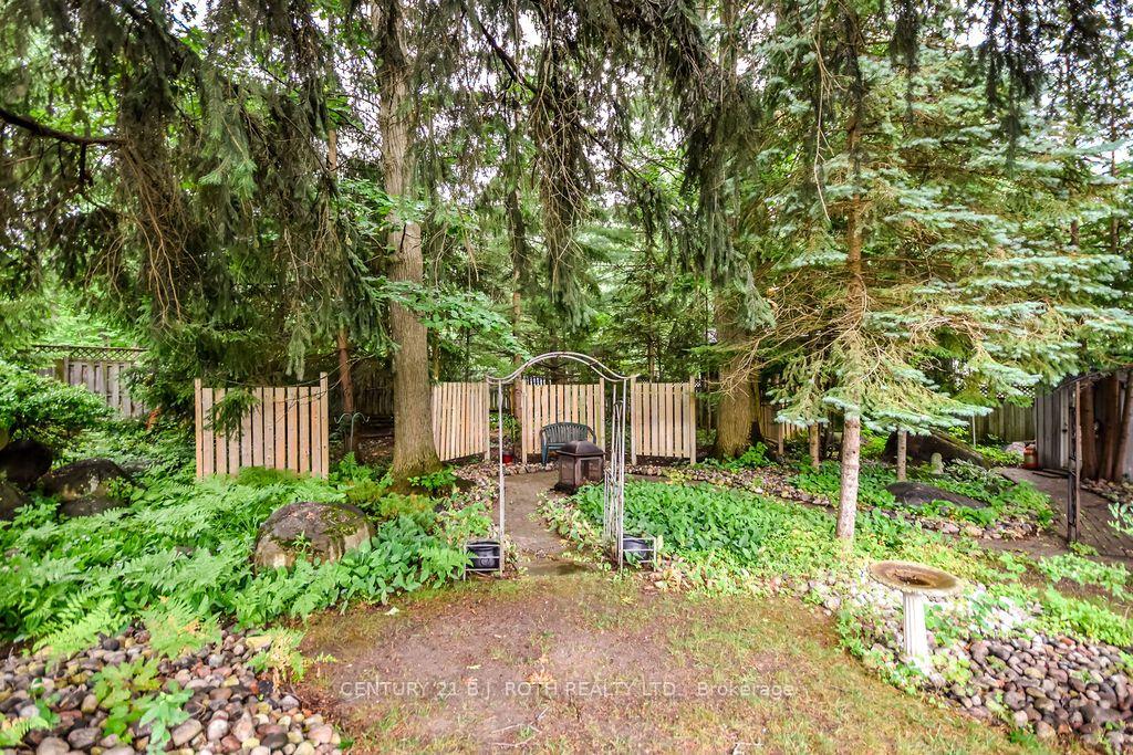 Photo 36 of 1037 Glen Eagles Crescent, Midland — HOMEH