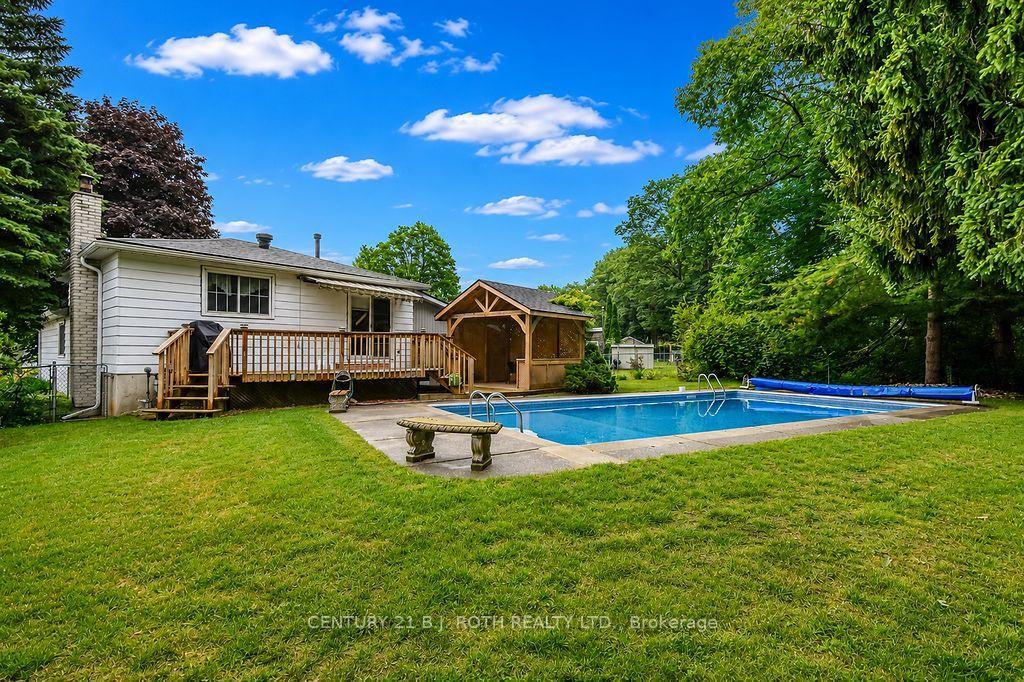 Photo 49 of 1037 Glen Eagles Crescent, Midland — HOMEH
