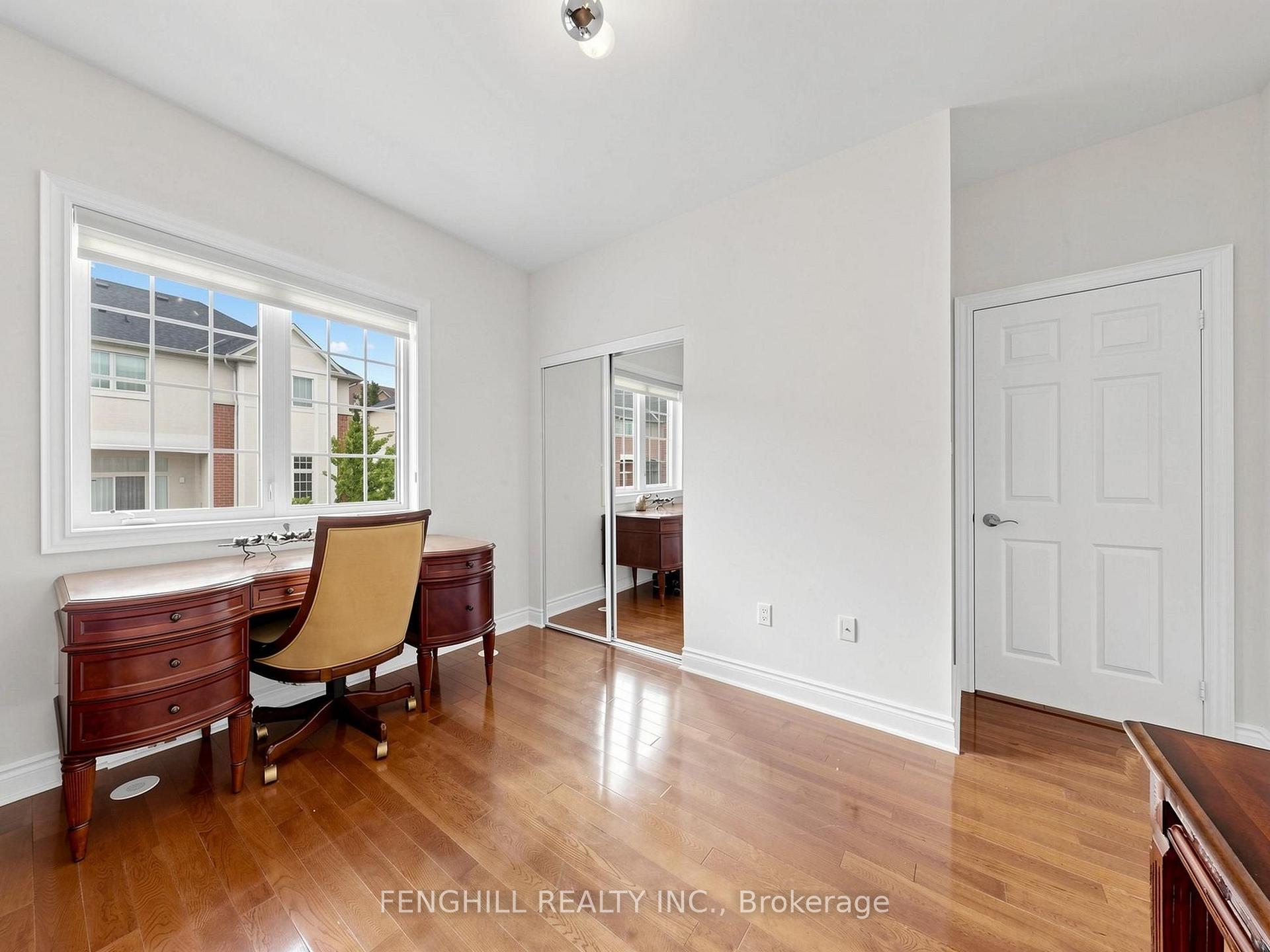 Photo 20 of 106 Legends Way, Markham, Unionville — HOMEH