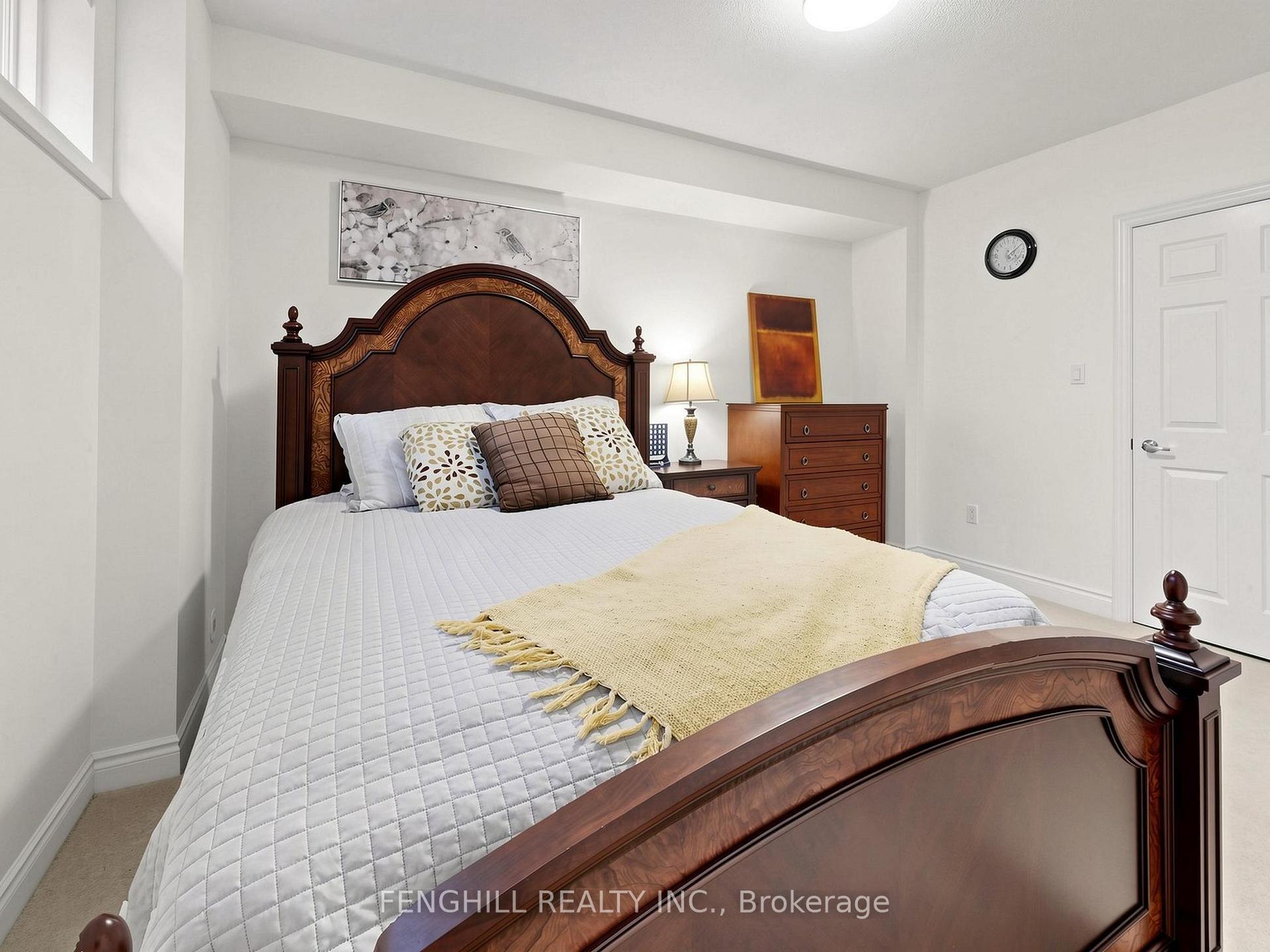 Photo 25 of 106 Legends Way, Markham, Unionville — HOMEH
