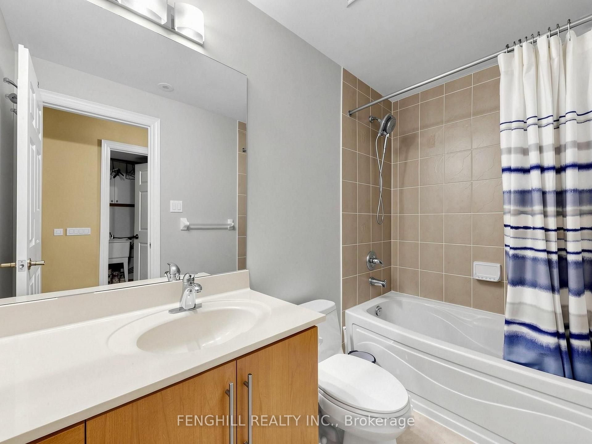 Photo 26 of 106 Legends Way, Markham, Unionville — HOMEH