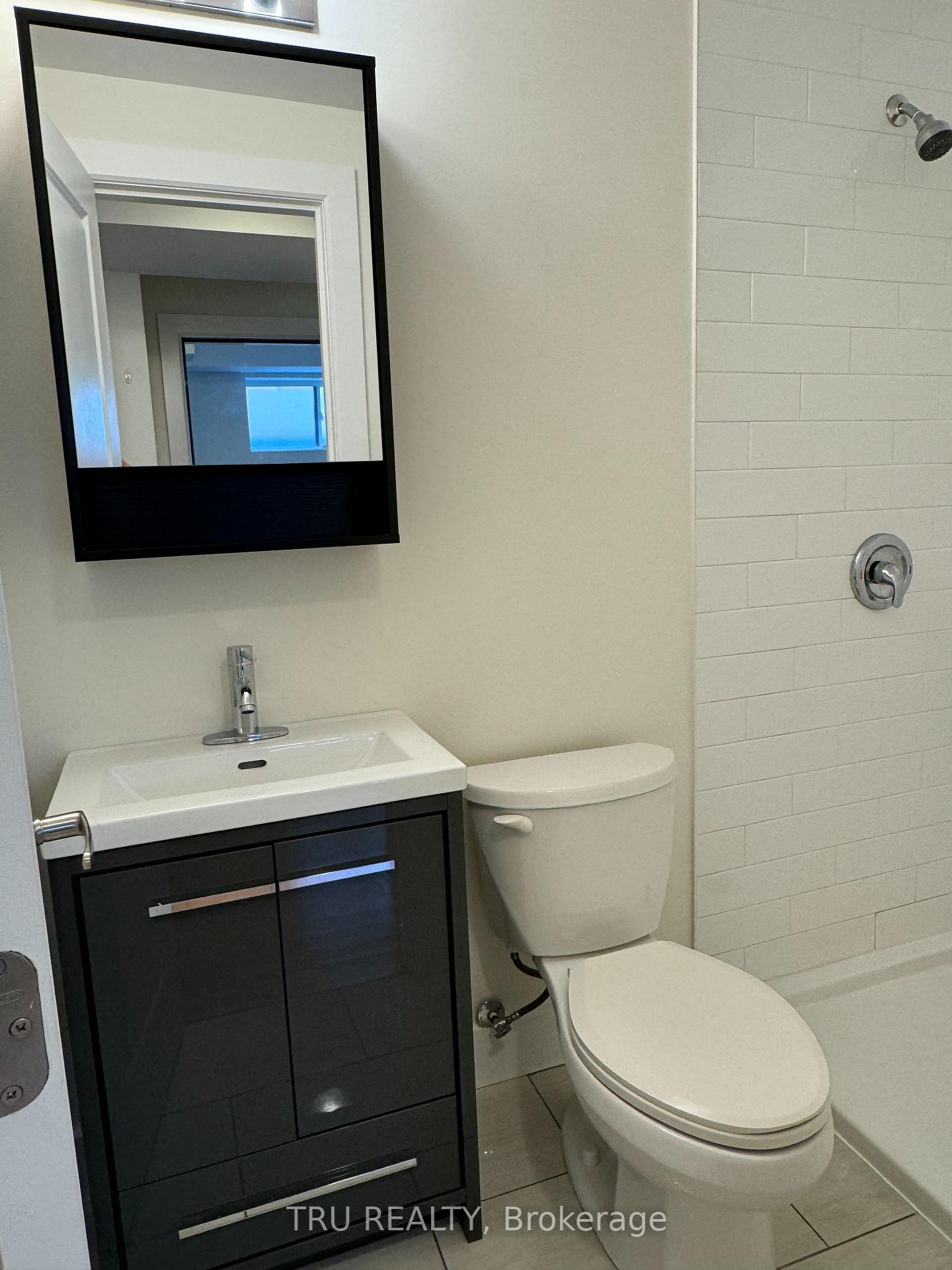 Photo 7 of Unit C, 550 Guy Street, Ottawa, Overbrook/Castle Heights — HOMEH