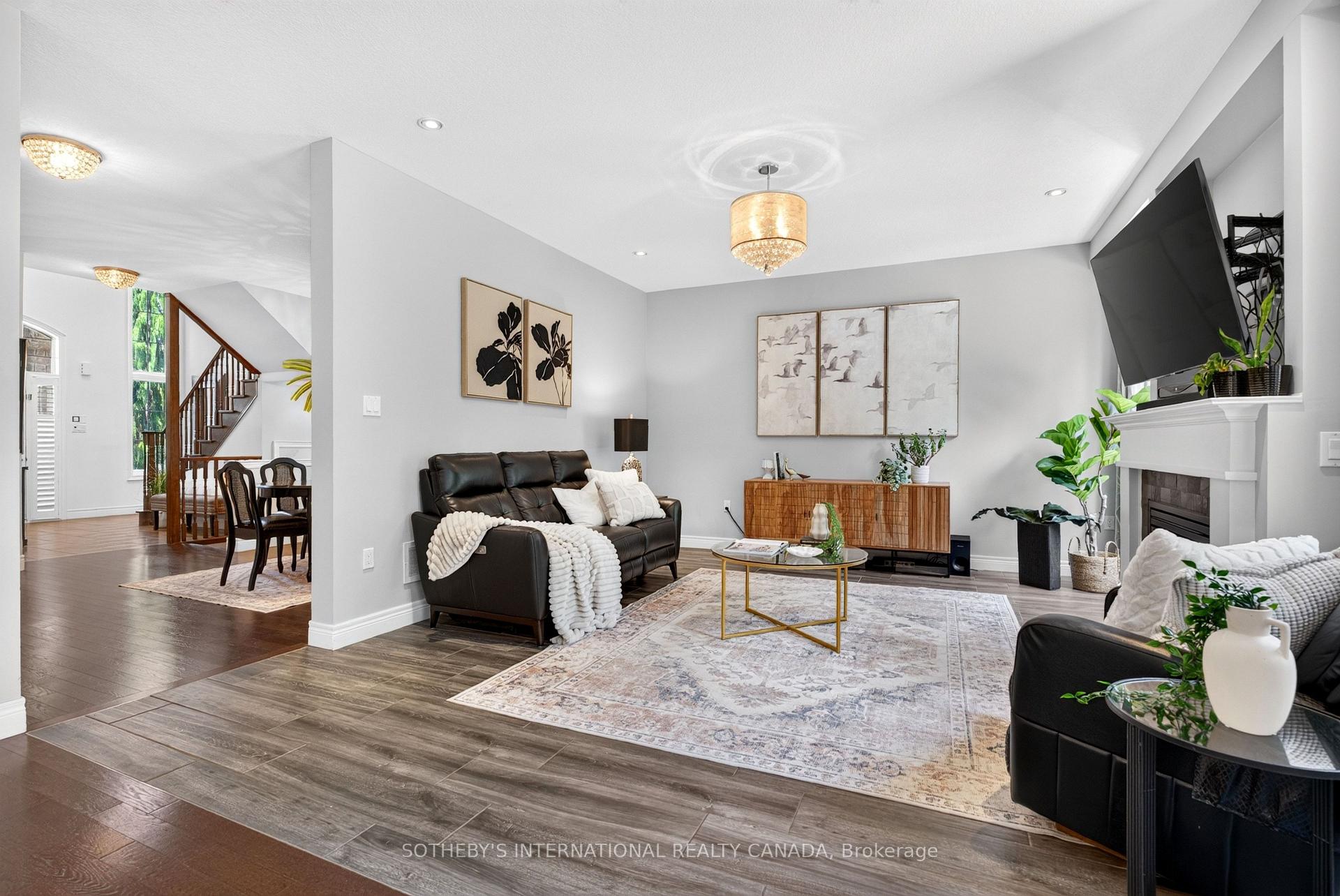 Photo 7 of 39 Maplevale Drive, Hamilton, Ancaster — HOMEH