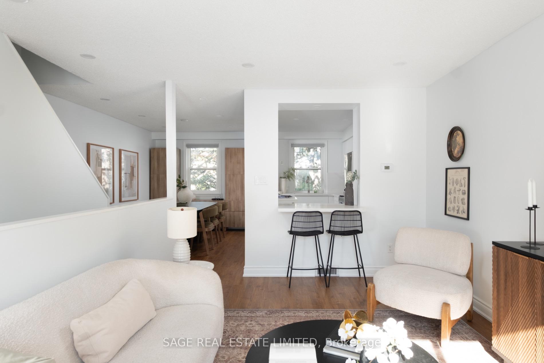 Photo 8 of 1862 John Street, Markham, Bayview Fairway-Bayview Country Club Estates — HOMEH
