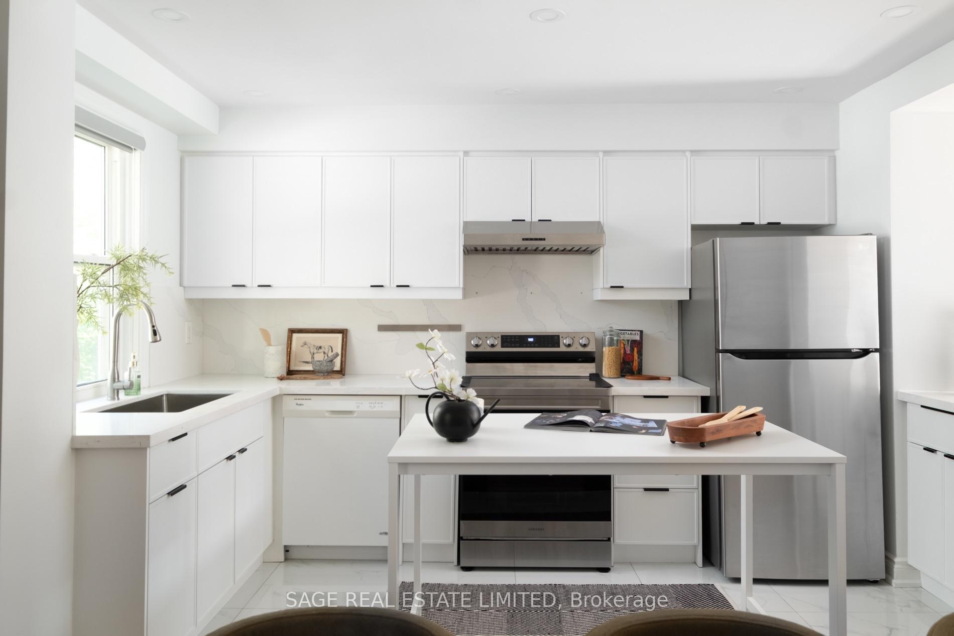 Photo 15 of 1862 John Street, Markham, Bayview Fairway-Bayview Country Club Estates — HOMEH
