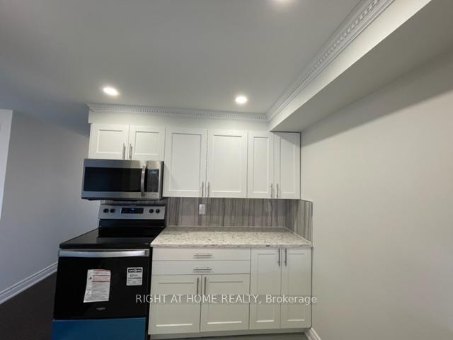 Photo 8 of 132 Dunsmore Lane, Barrie, Georgian Drive — HOMEH