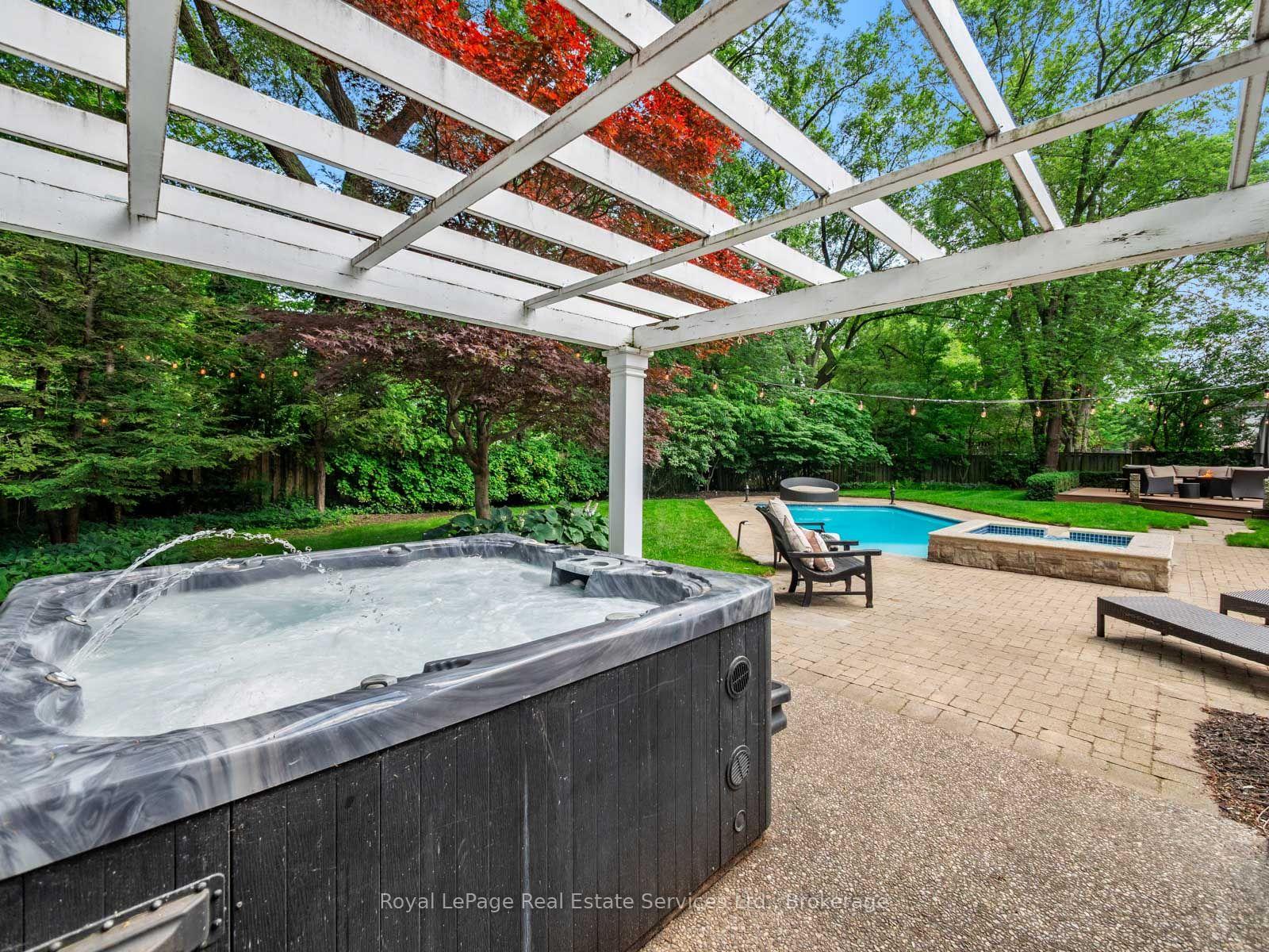Photo 41 of 2160 Aintree Terrace, Oakville, Ford — HOMEH