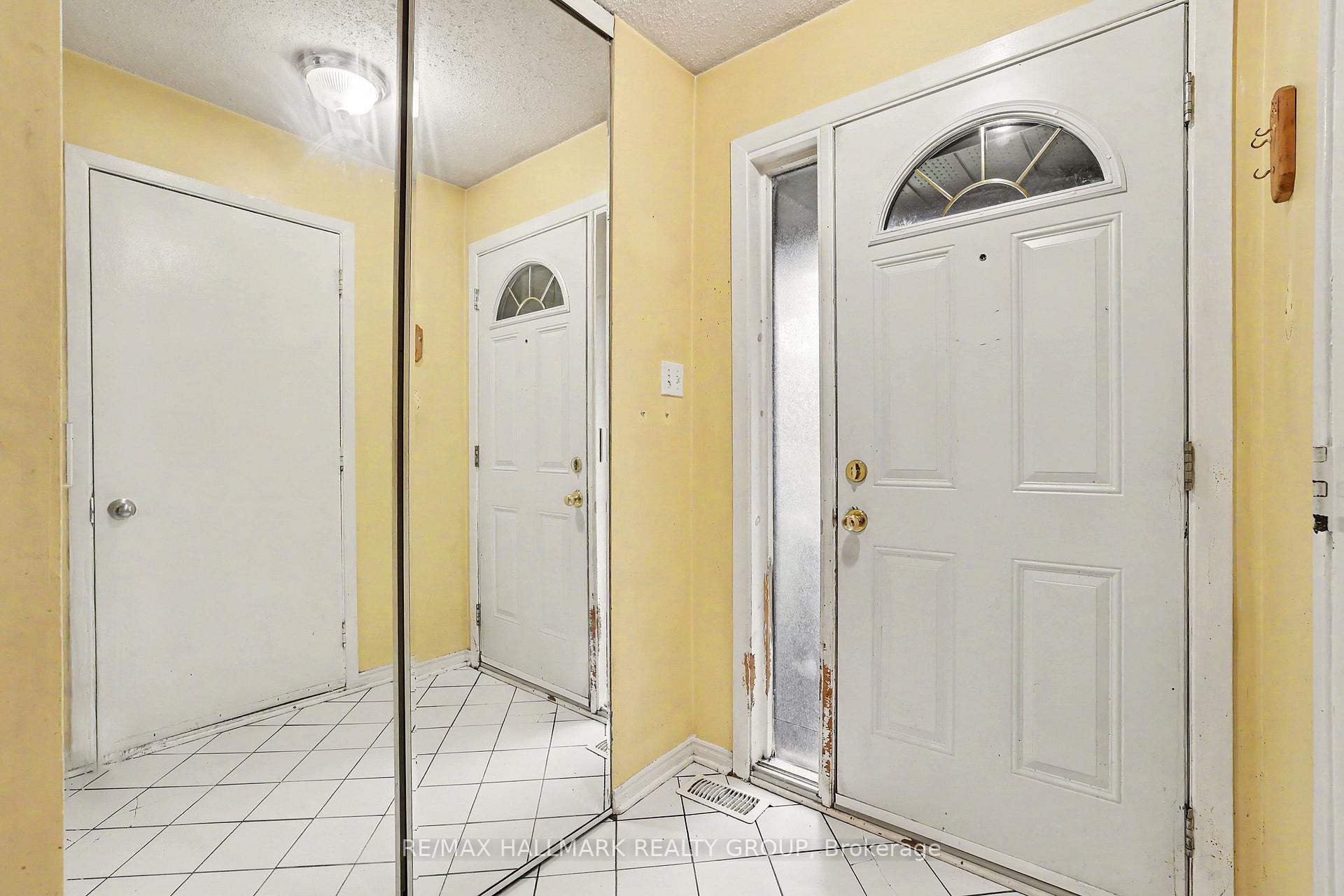 Photo 3 of Unit 25, 277 Pickford Drive, Ottawa, Kanata - Katimavik — HOMEH