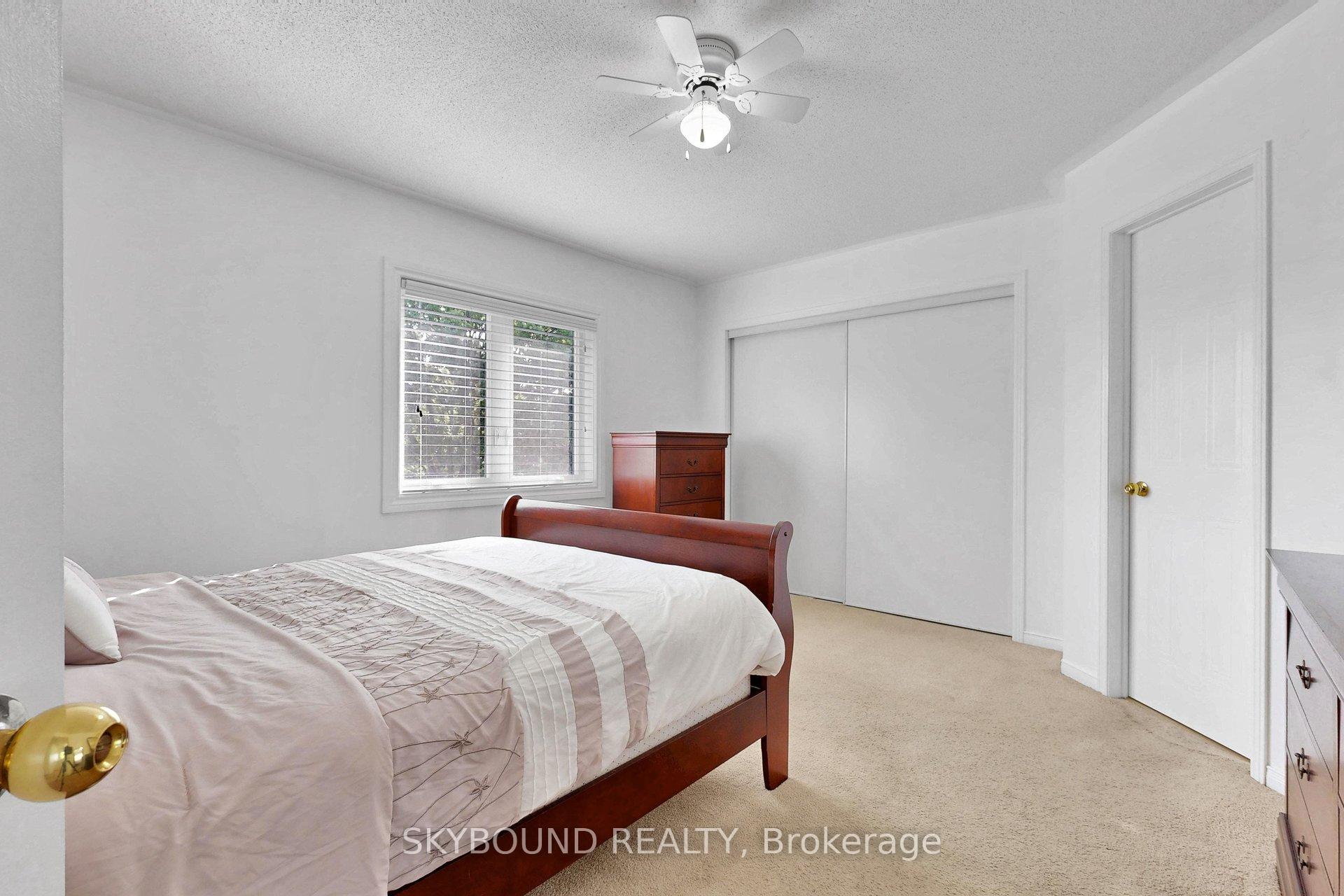 Photo 31 of 21 Vivians Crescent, Brampton, Fletcher's West — HOMEH