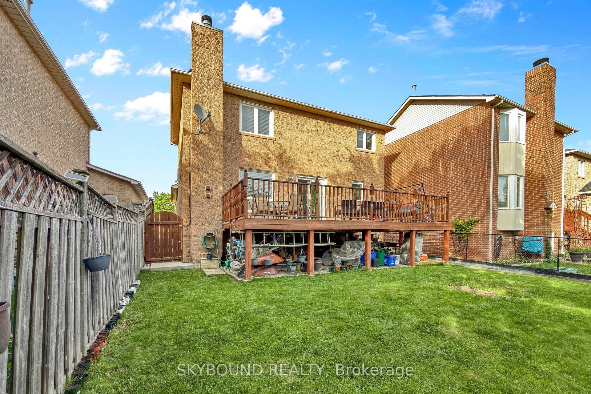 Photo 49 of 21 Vivians Crescent, Brampton, Fletcher's West — HOMEH