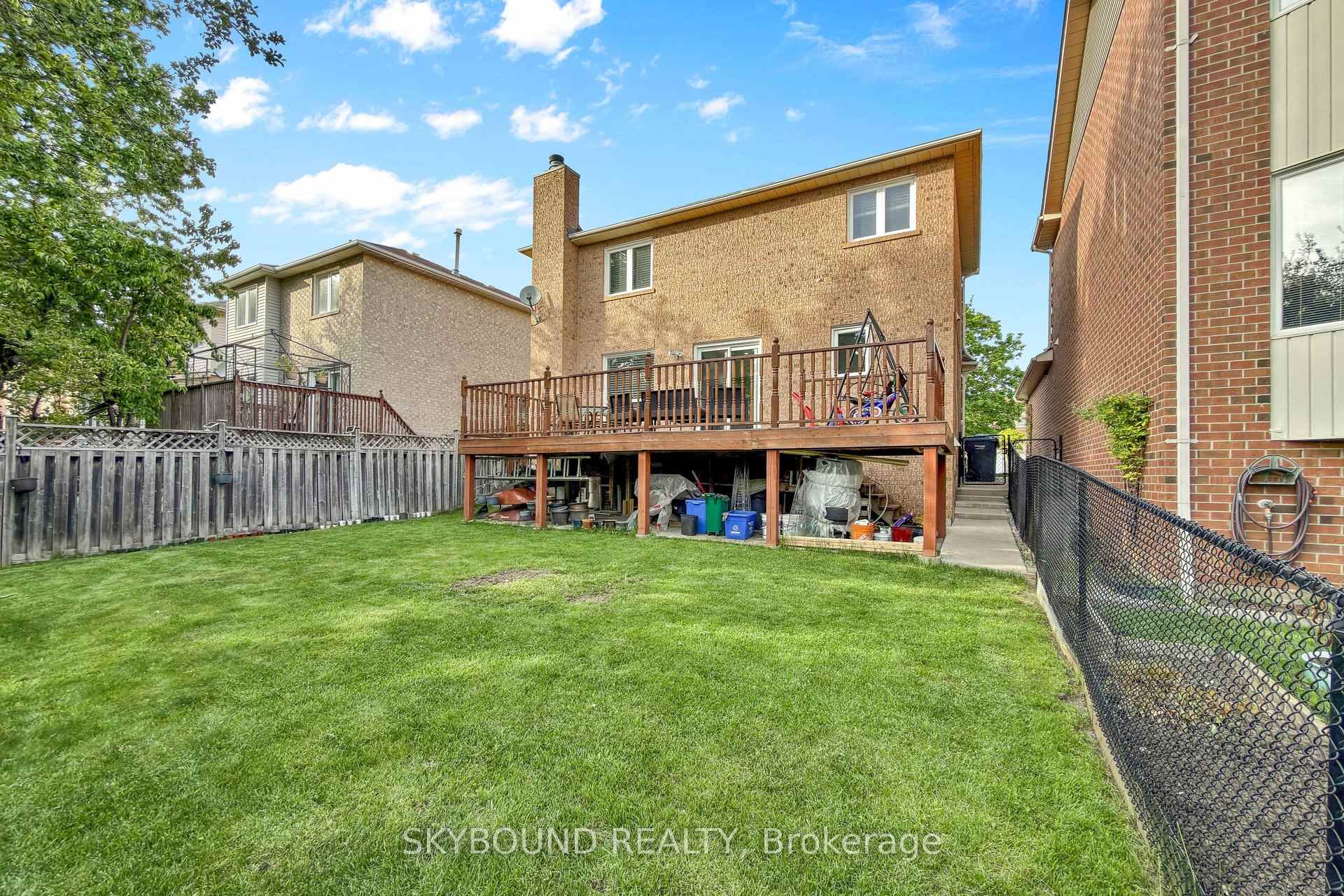Photo 50 of 21 Vivians Crescent, Brampton, Fletcher's West — HOMEH