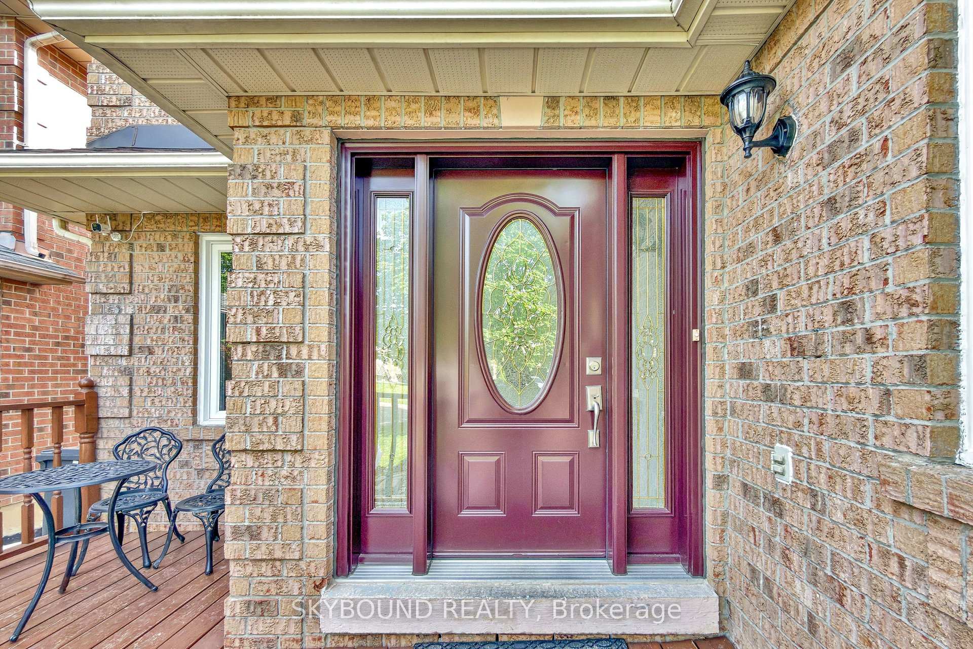 Photo 5 of 21 Vivians Crescent, Brampton, Fletcher's West — HOMEH