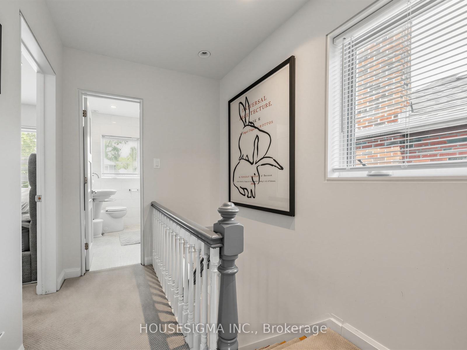 Photo 17 of 19 Parklea Drive, Toronto, Leaside — HOMEH