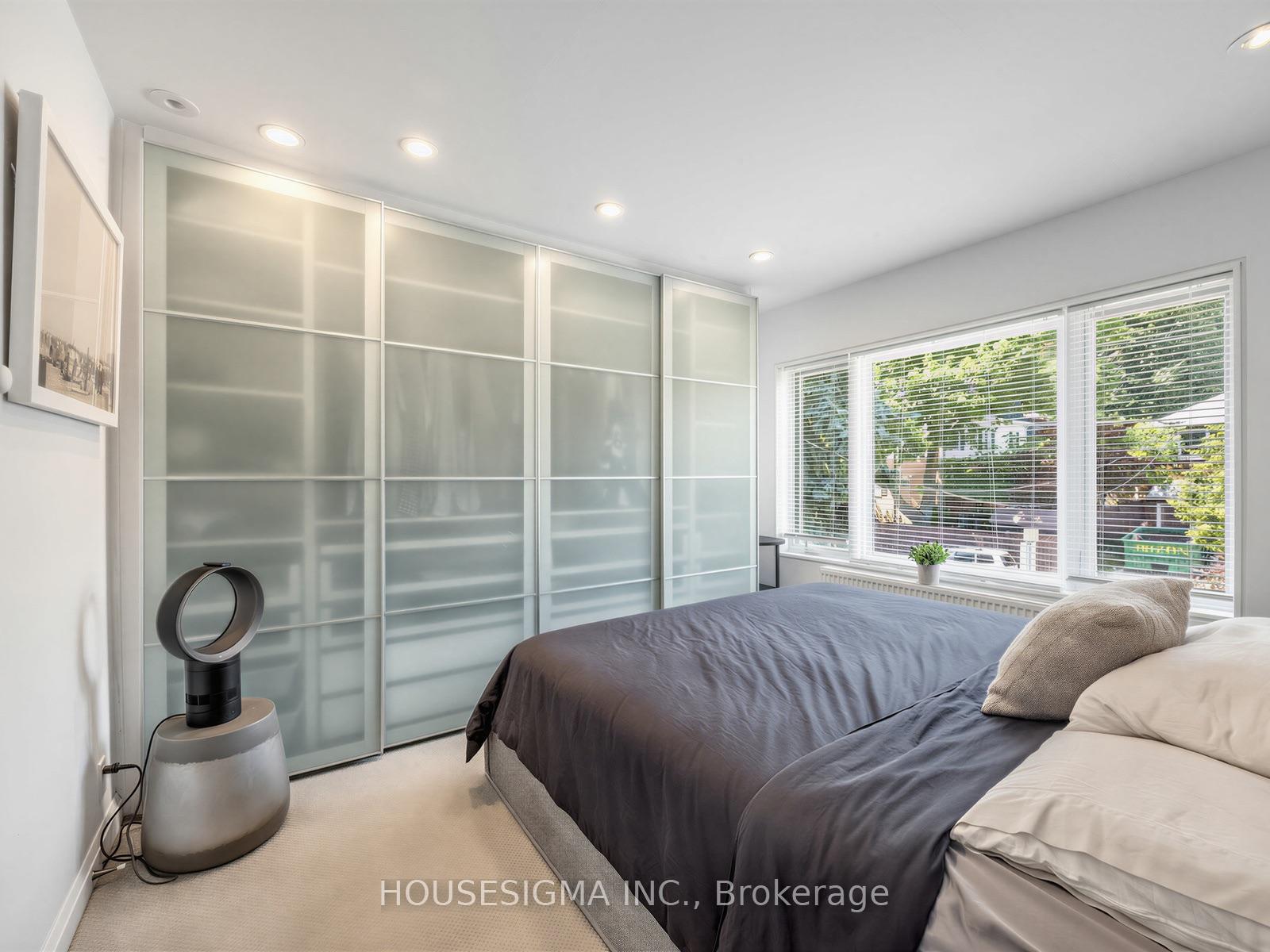 Photo 19 of 19 Parklea Drive, Toronto, Leaside — HOMEH