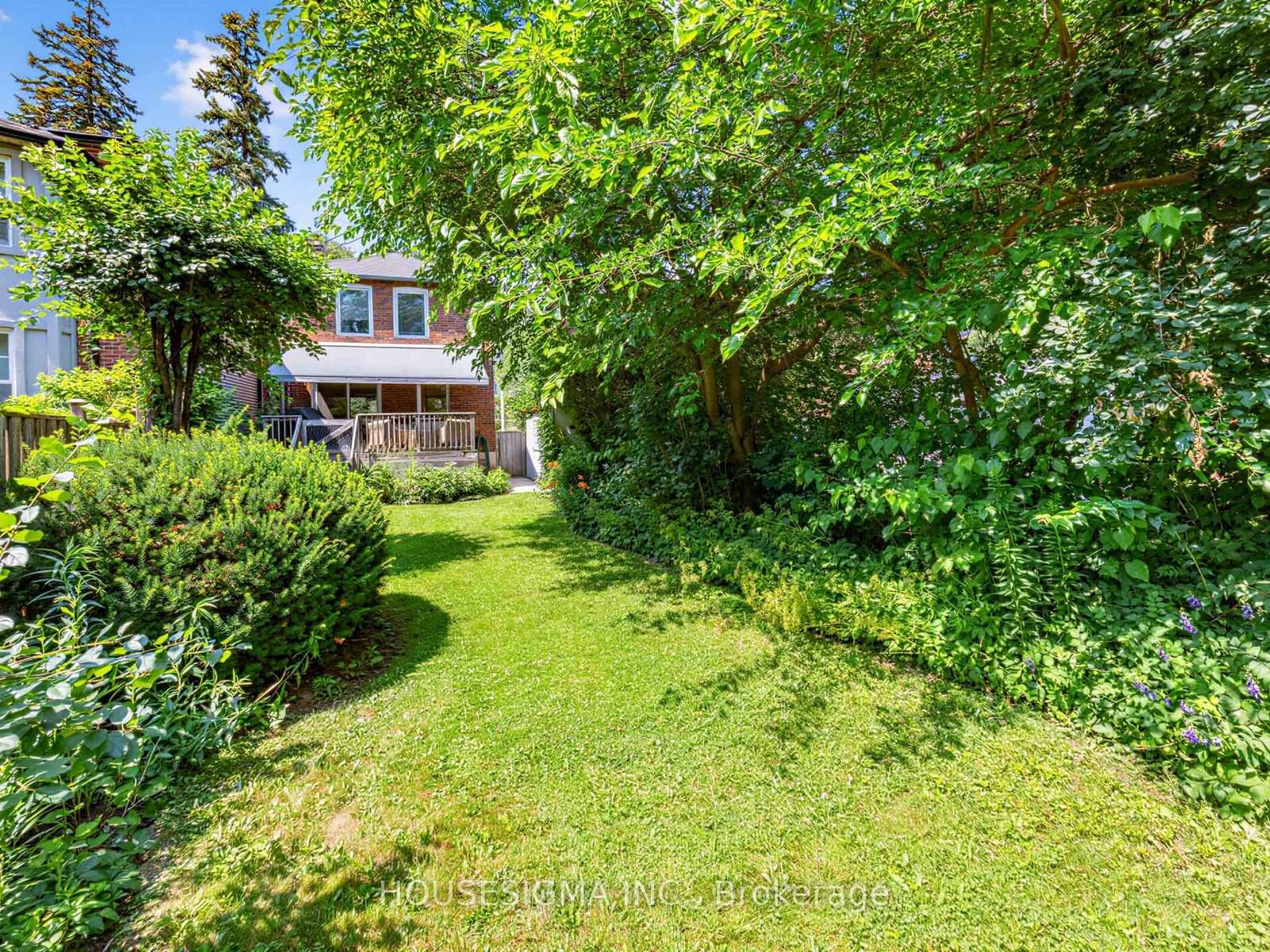 Photo 30 of 19 Parklea Drive, Toronto, Leaside — HOMEH