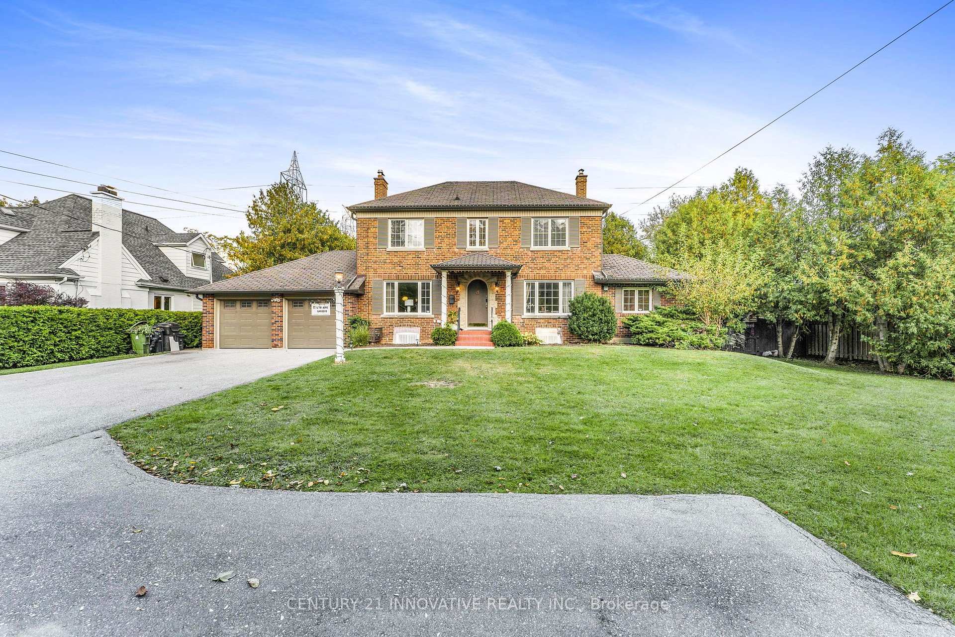Photo 4 of 11 Lorraine Gardens, Etobicoke, Islington-City Centre West — HOMEH