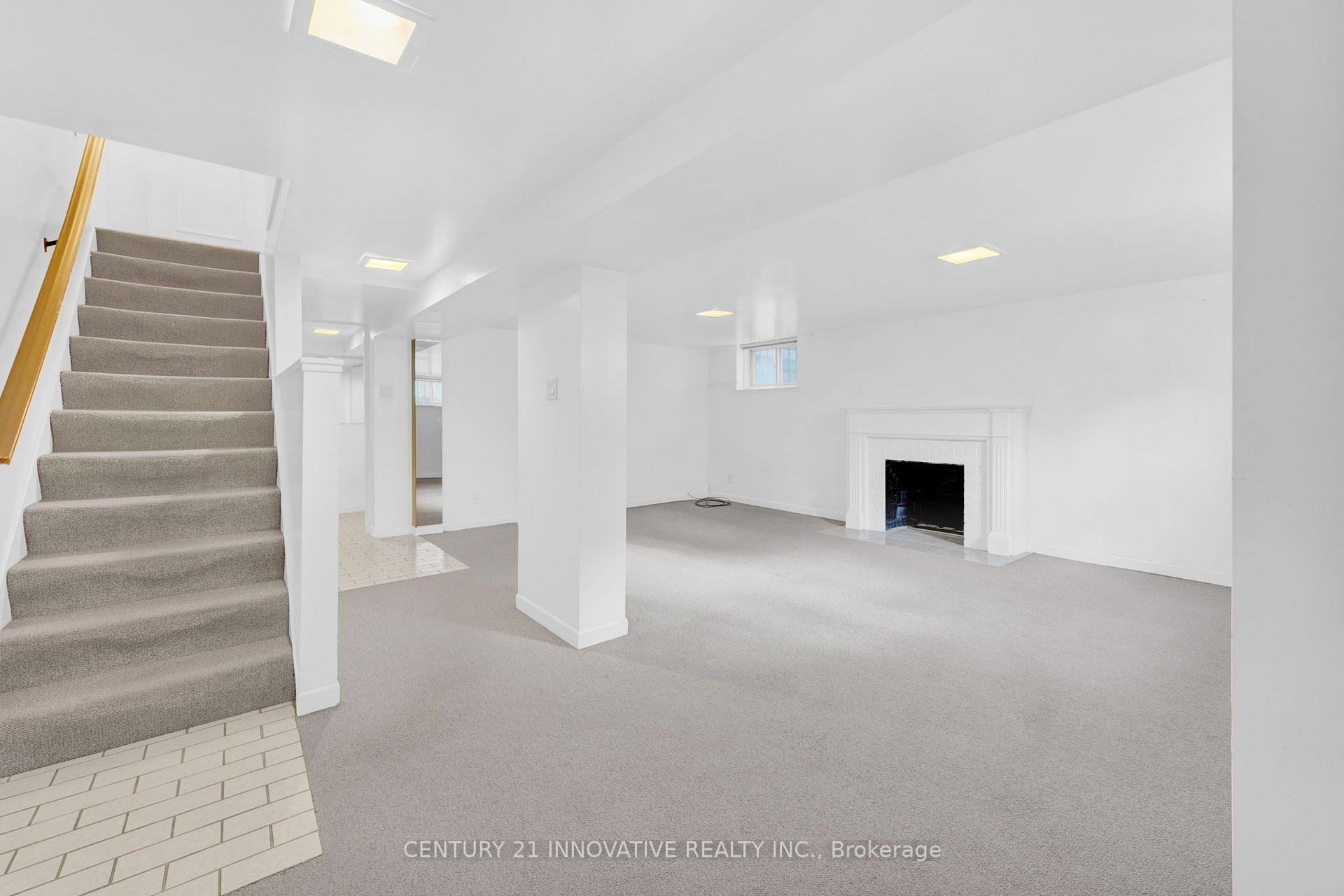Photo 31 of 11 Lorraine Gardens, Etobicoke, Islington-City Centre West — HOMEH