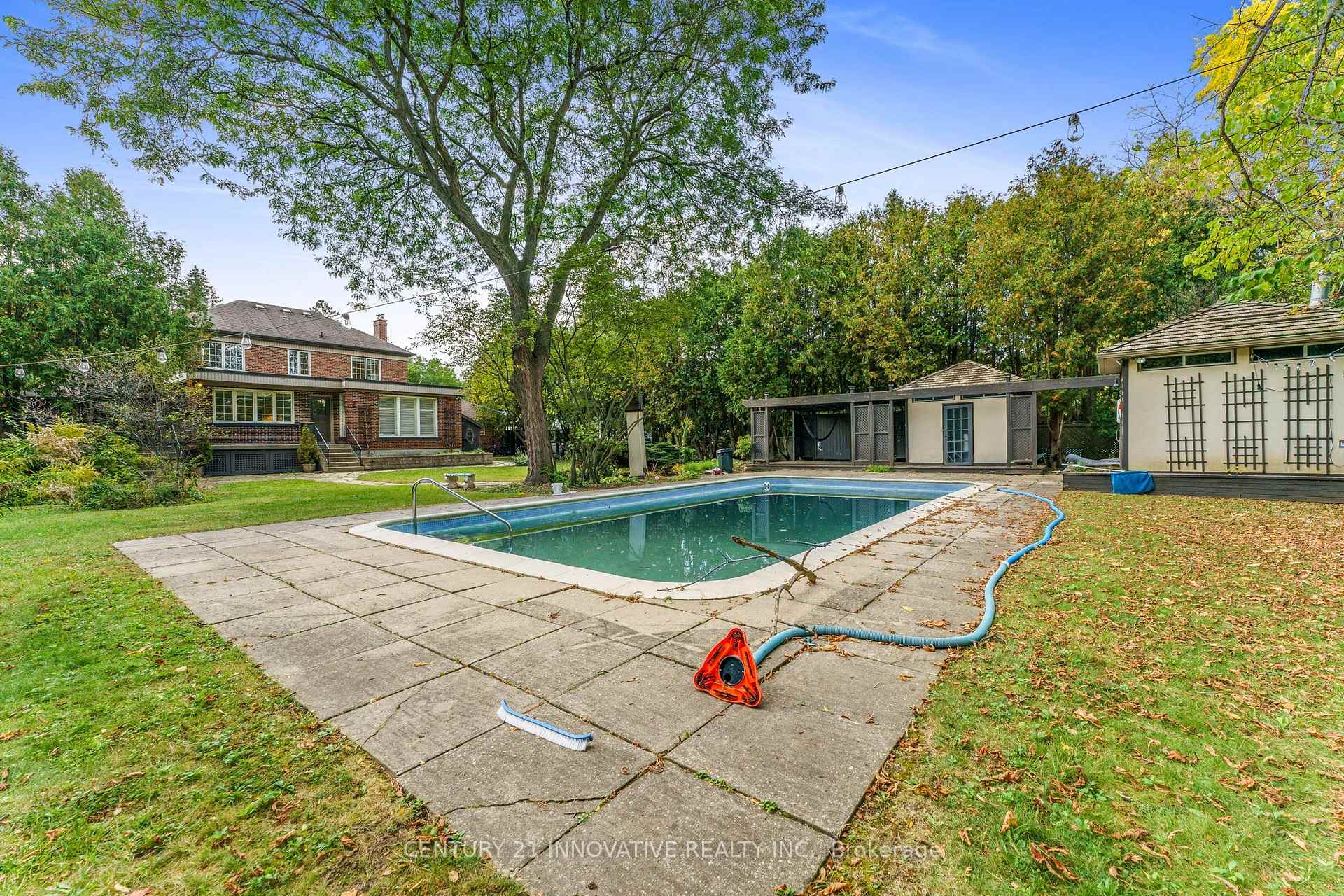 Photo 43 of 11 Lorraine Gardens, Etobicoke, Islington-City Centre West — HOMEH