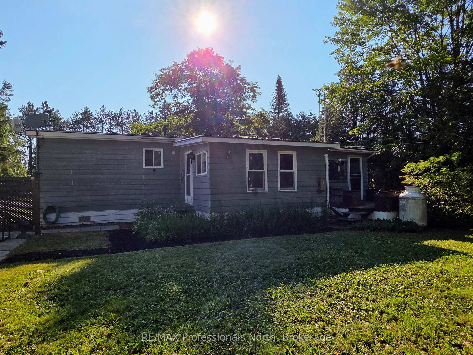 Photo 9 of 1024 Lutterworth Pines Road, Minden Hills, Lutterworth — HOMEH