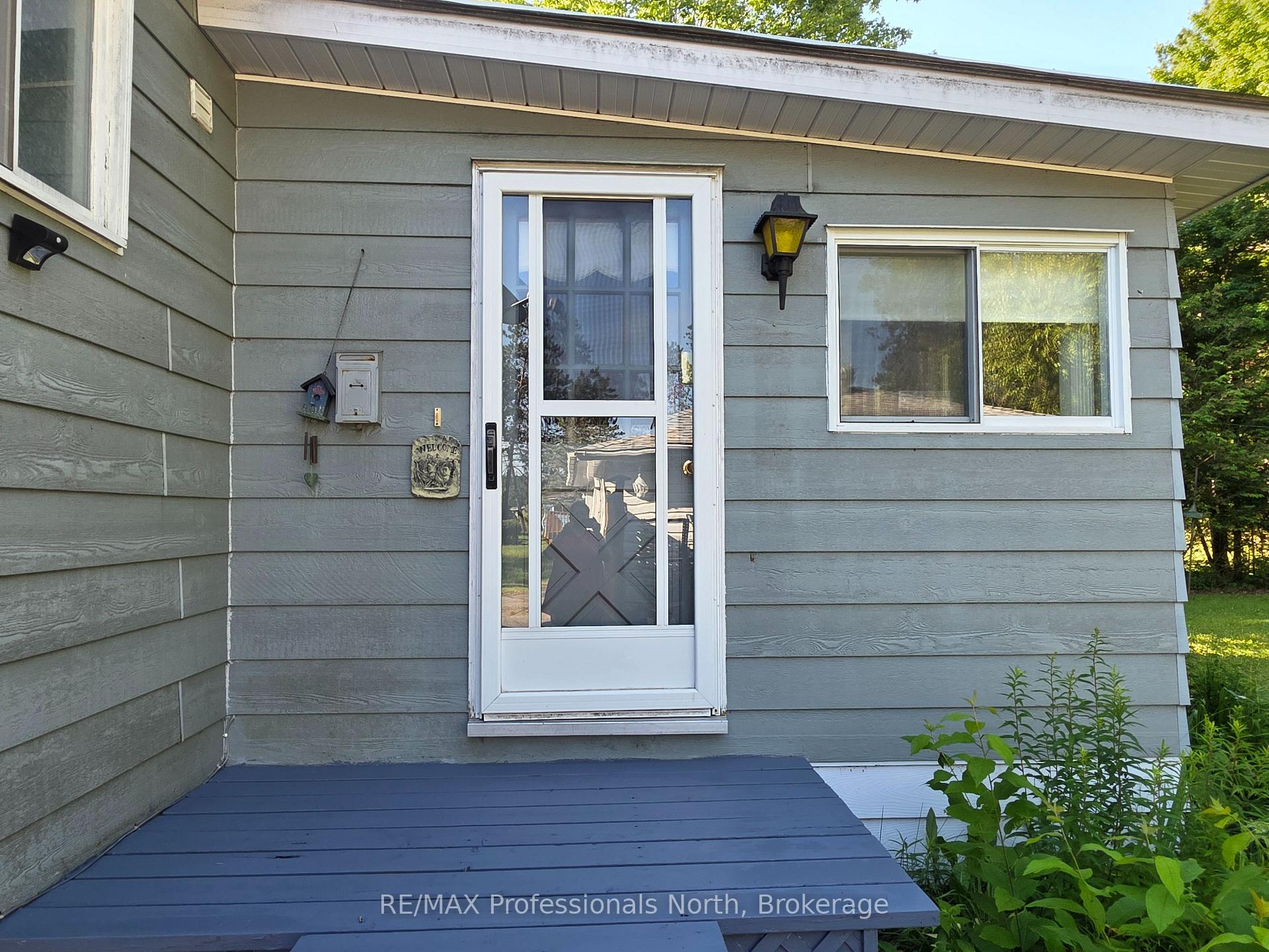 Photo 12 of 1024 Lutterworth Pines Road, Minden Hills, Lutterworth — HOMEH