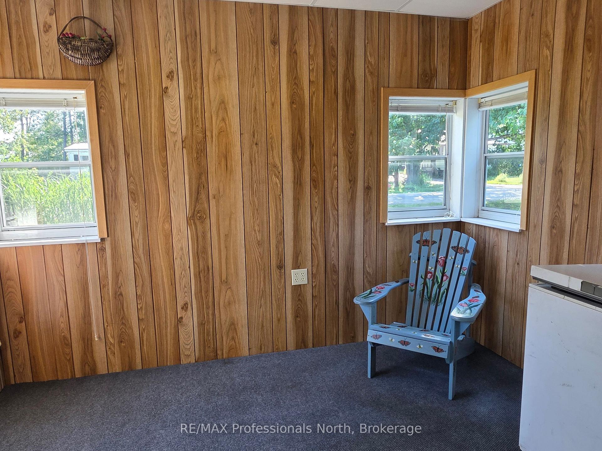 Photo 14 of 1024 Lutterworth Pines Road, Minden Hills, Lutterworth — HOMEH