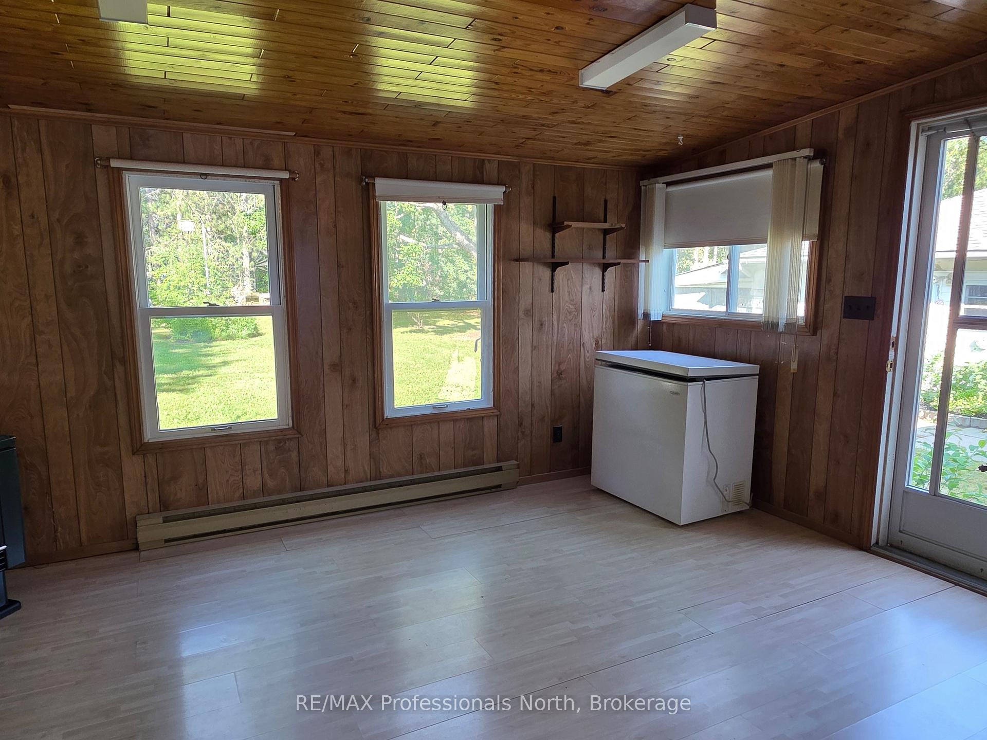 Photo 29 of 1024 Lutterworth Pines Road, Minden Hills, Lutterworth — HOMEH