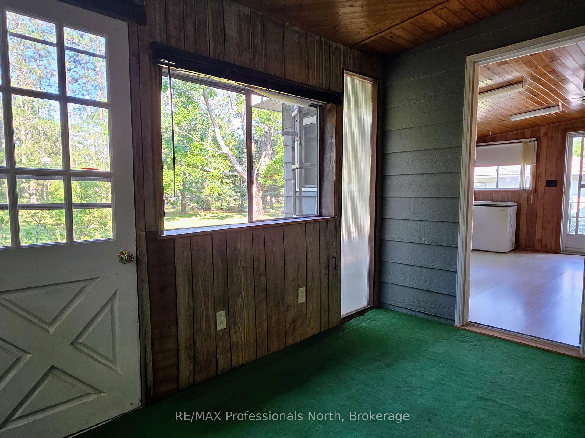 Photo 33 of 1024 Lutterworth Pines Road, Minden Hills, Lutterworth — HOMEH