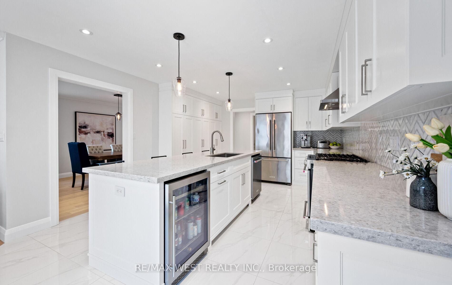 Photo 16 of 11 Beehive Drive, Caledon, Bolton North — HOMEH