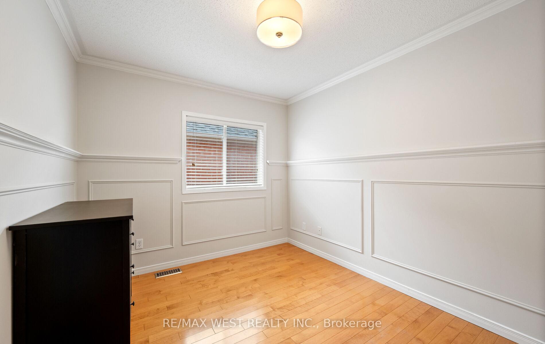 Photo 34 of 11 Beehive Drive, Caledon, Bolton North — HOMEH