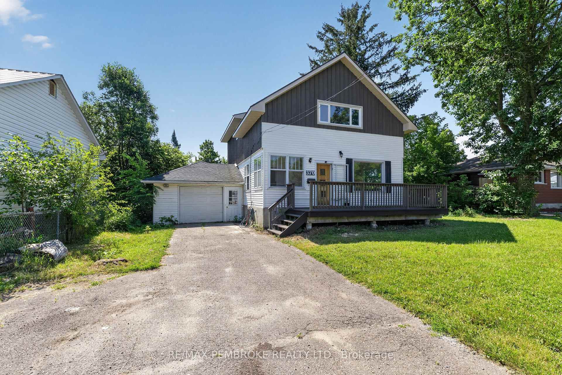 Photo 3 of 370 Carmody Street, Pembroke, Pembroke — HOMEH