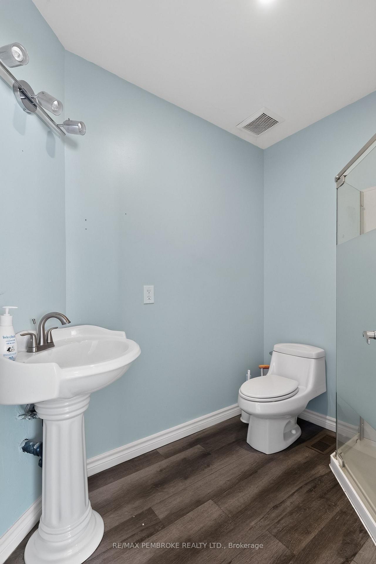 Photo 22 of 370 Carmody Street, Pembroke, Pembroke — HOMEH
