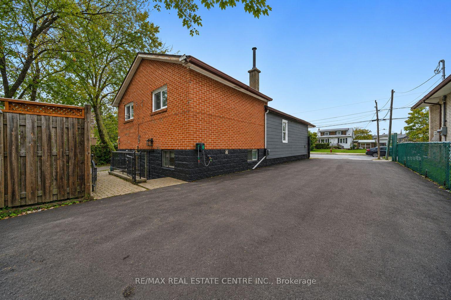Photo 2 of 191 Margaret Avenue, Hamilton, Stoney Creek — HOMEH