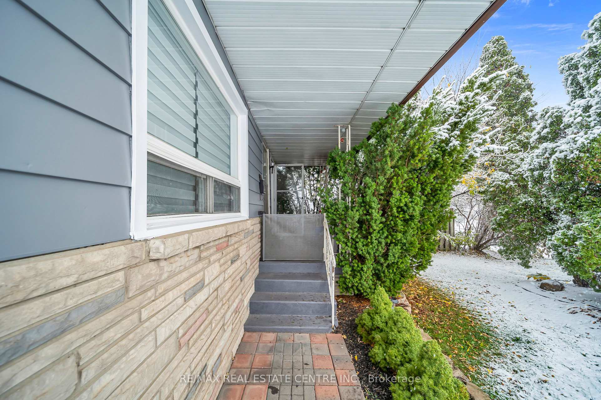Photo 3 of 191 Margaret Avenue, Hamilton, Stoney Creek — HOMEH