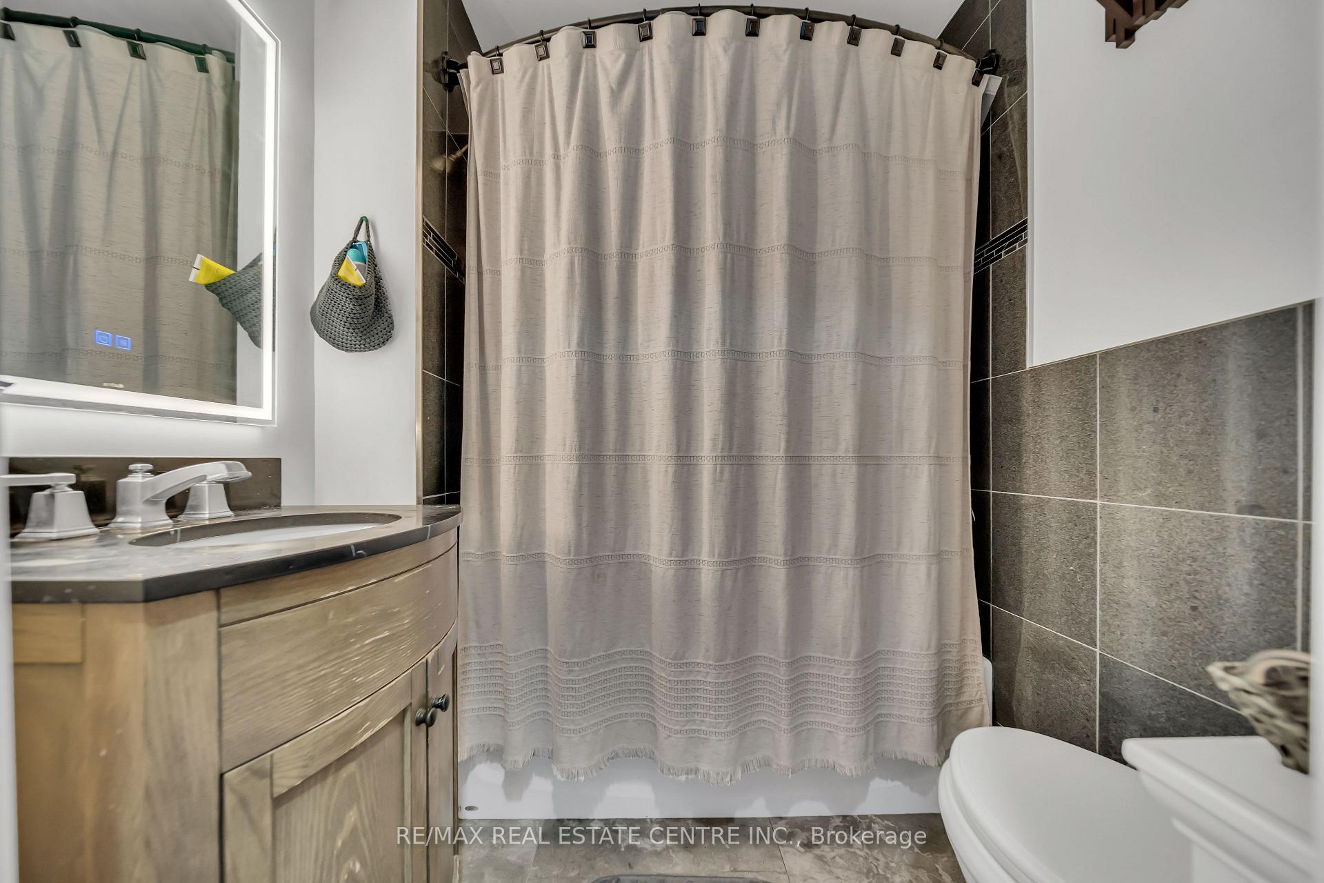 Photo 23 of 191 Margaret Avenue, Hamilton, Stoney Creek — HOMEH
