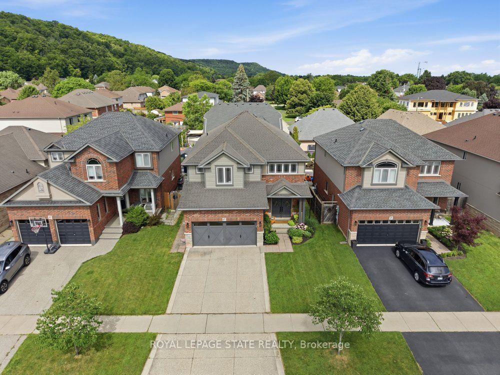 Photo 49 of 17 Udell Way, Grimsby, Grimsby East — HOMEH