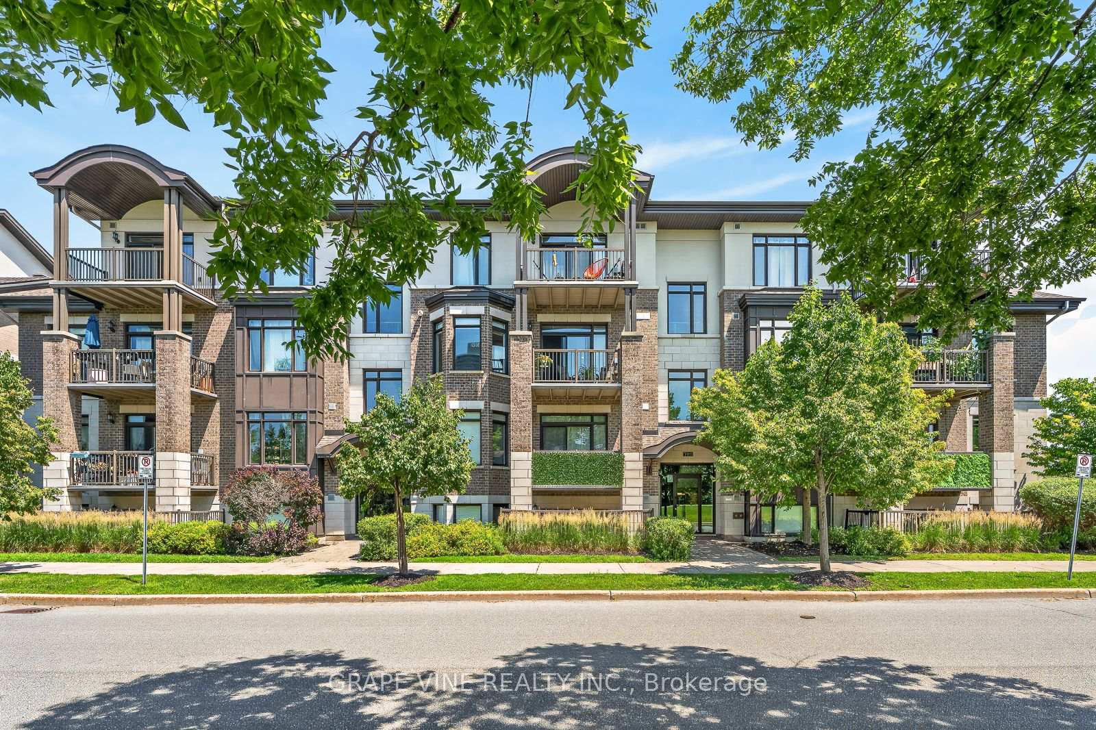 Photo 1 of Unit 306, 705 Beauparc Private, Ottawa, Cyrville — HOMEH