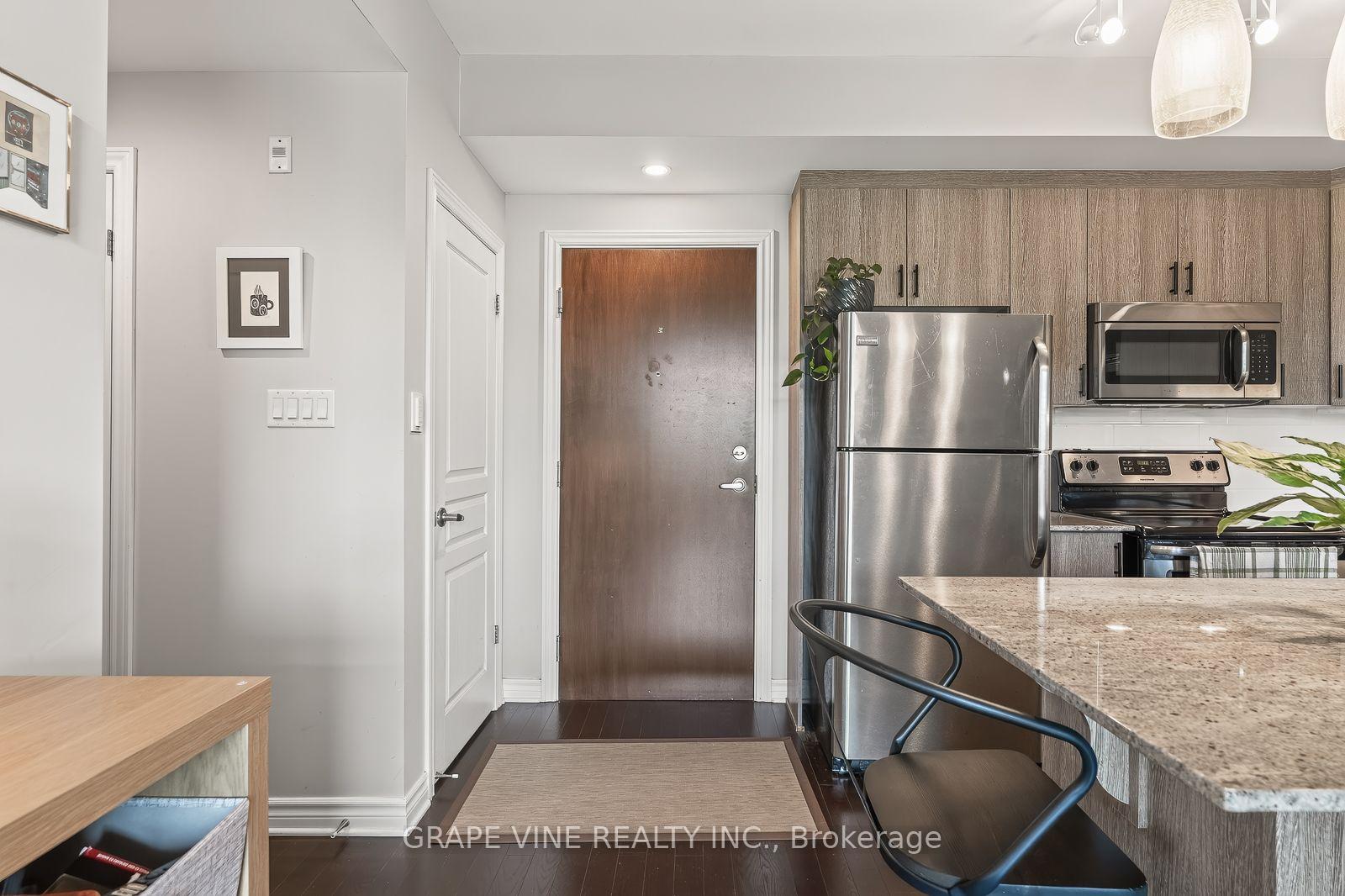 Photo 7 of Unit 306, 705 Beauparc Private, Ottawa, Cyrville — HOMEH