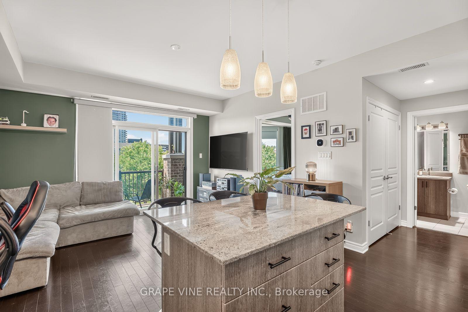 Photo 15 of Unit 306, 705 Beauparc Private, Ottawa, Cyrville — HOMEH